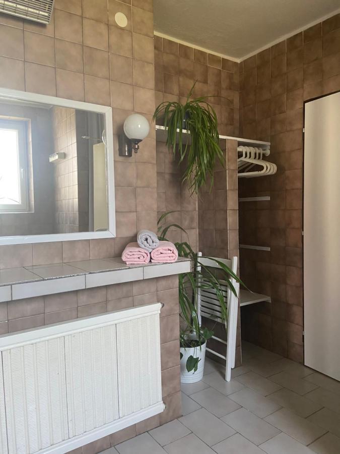 Apartmán v Březí Brezi Exterior foto