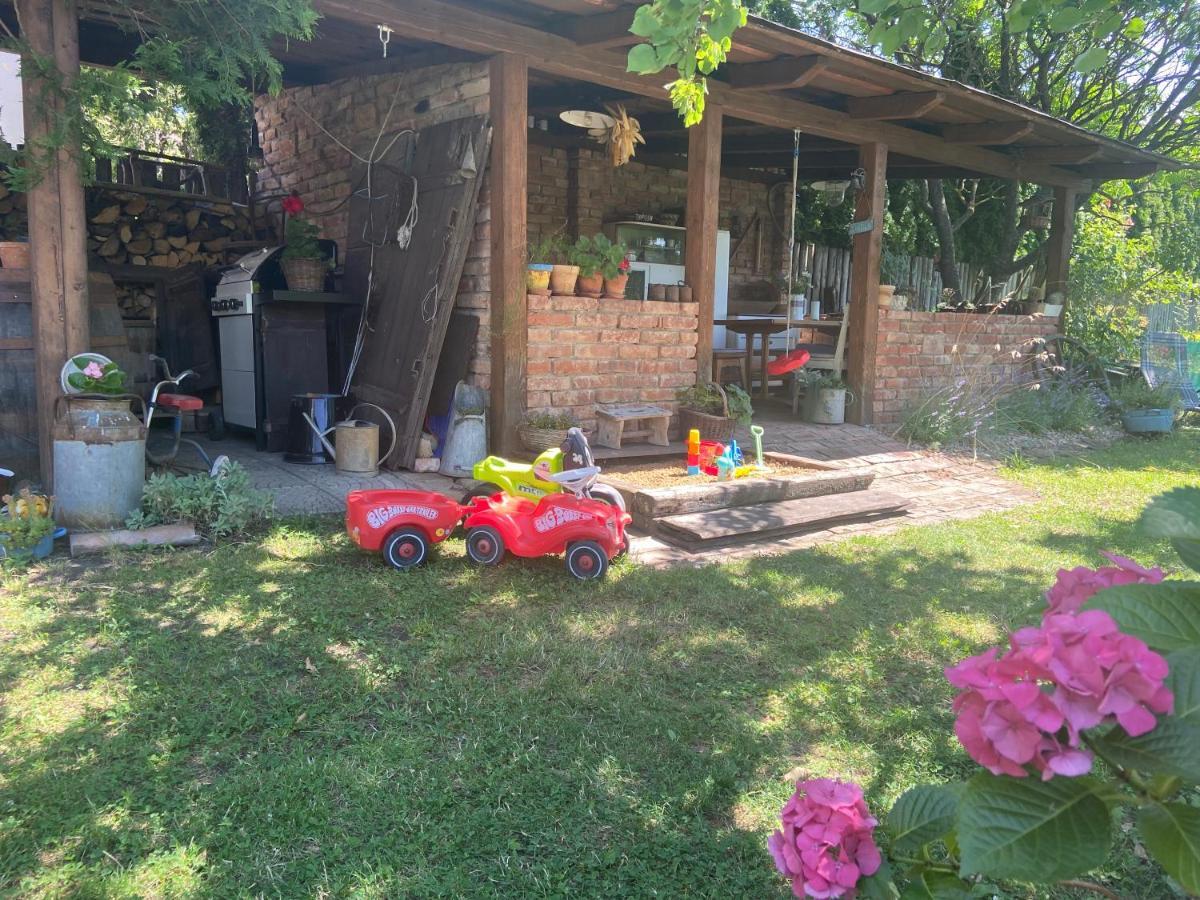 Apartmán v Březí Brezi Exterior foto