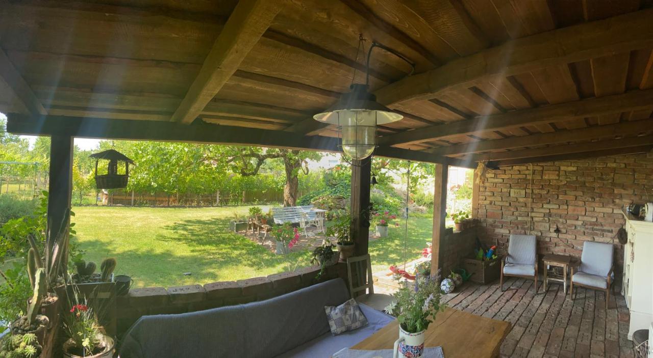 Apartmán v Březí Brezi Exterior foto