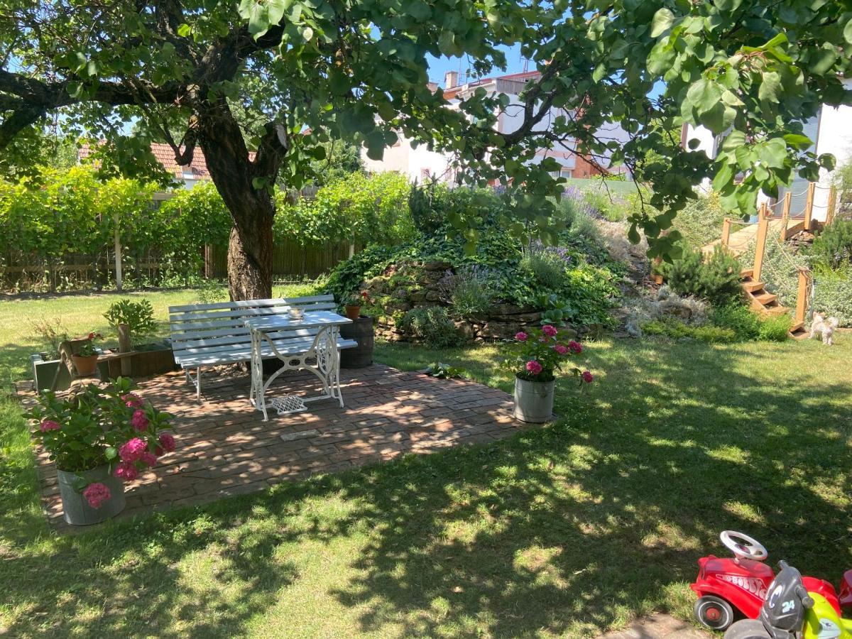 Apartmán v Březí Brezi Exterior foto